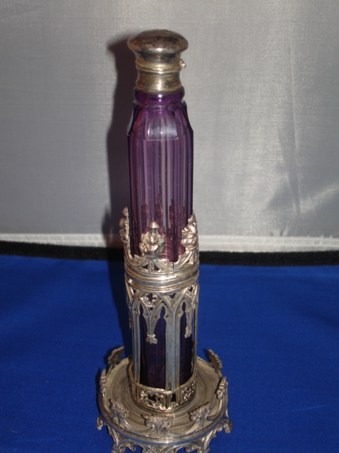 Perfume holder