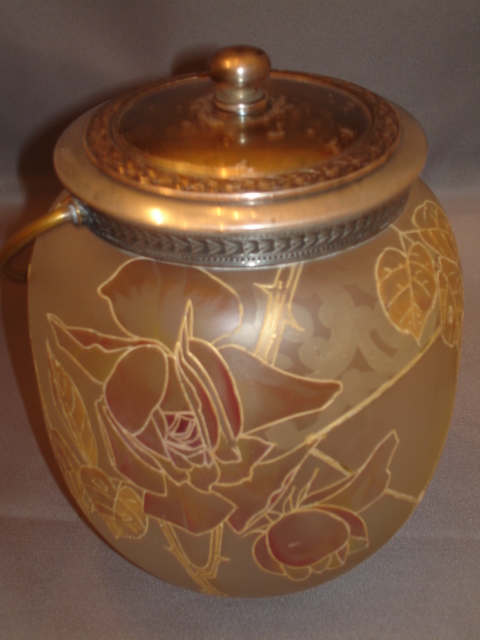 Biscuit barrel