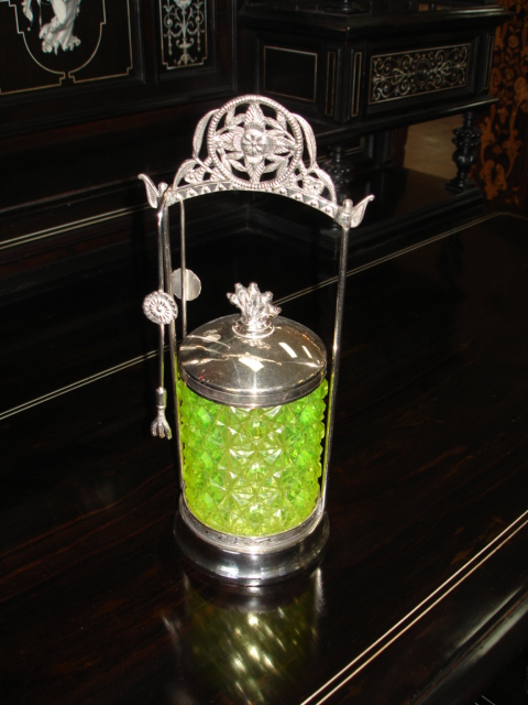 Pickle caster