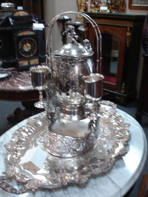 Victorian tilter