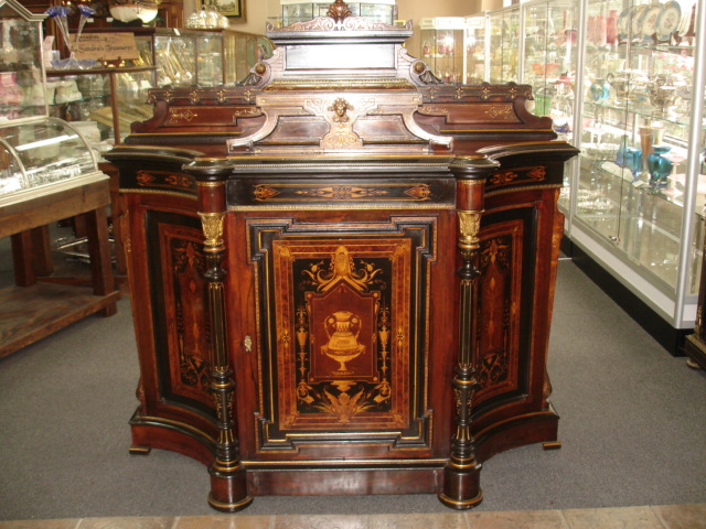 Credenza