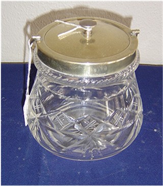 Biscuit barrel