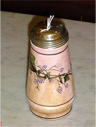 Sugar shaker pink enamel