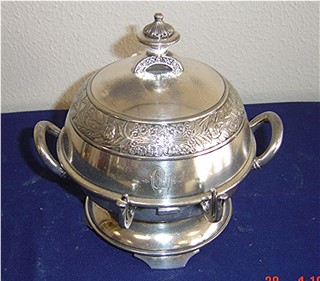 Butter dish