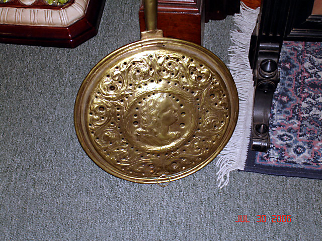 1780 brass bed warmer