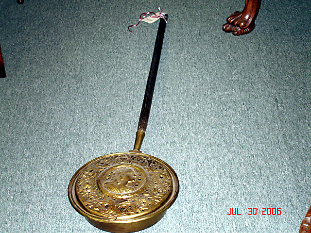 1780 brass bed warmer