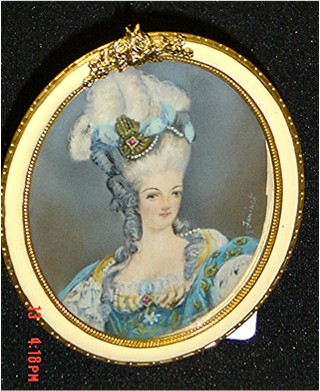 Ivory miniture