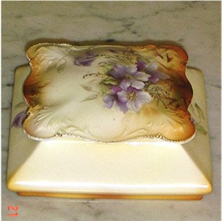 Dresser box