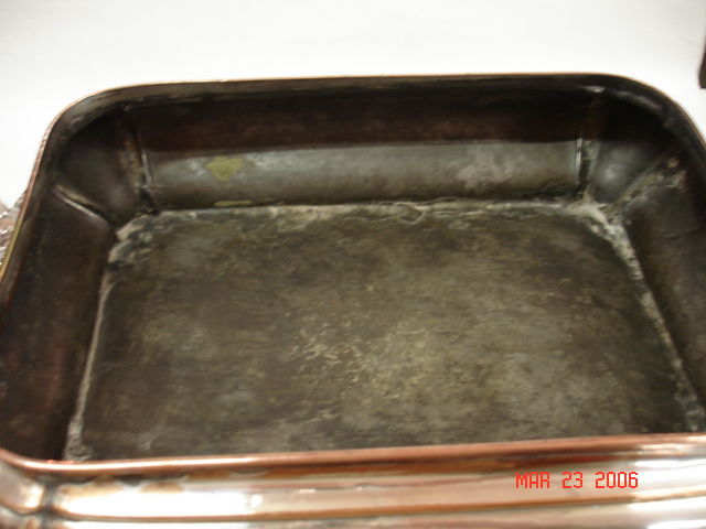 Covered entree dish