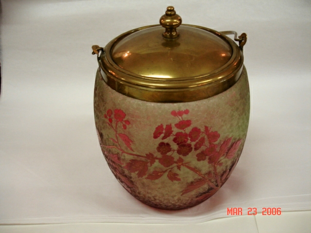 Biscuit jar