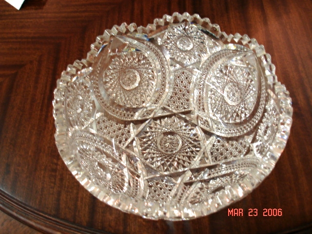 Cut glass bowl