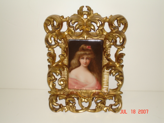 Porcelain plaque