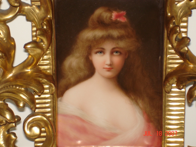 Porcelain plaque