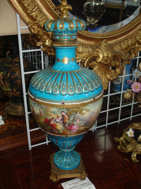 Urn