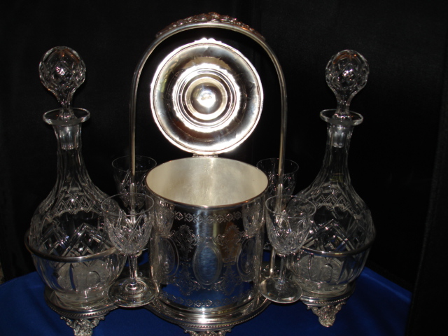 Decanter set